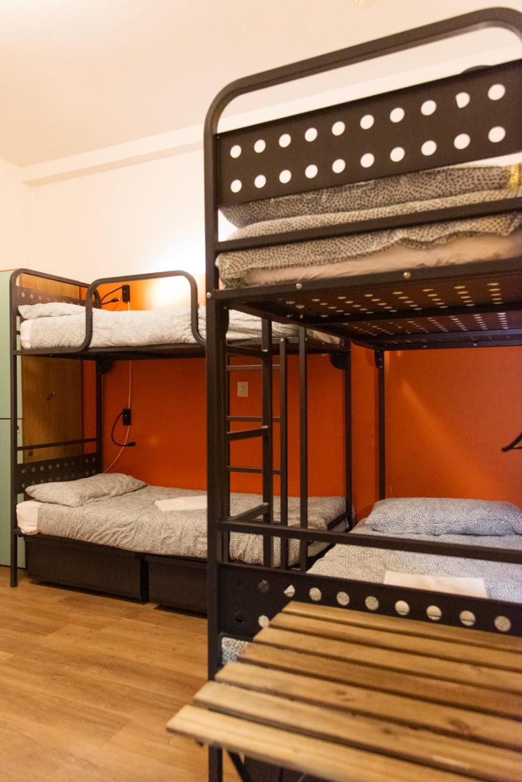 Sunflower Beach Backpacker Hostel & Bar Rimini Dış mekan fotoğraf