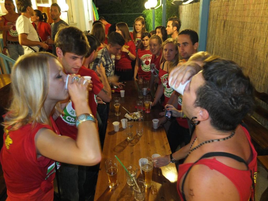 Sunflower Beach Backpacker Hostel & Bar Rimini Dış mekan fotoğraf