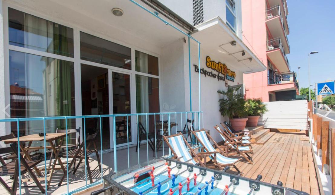 Sunflower Beach Backpacker Hostel & Bar Rimini Dış mekan fotoğraf